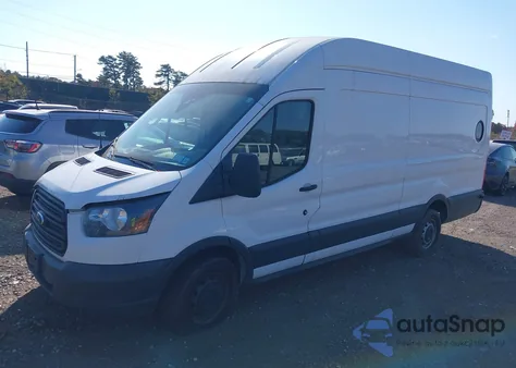2018 Ford Transit-250 z USA, uszkodzony, nr VIN 1FTYR3XM9JKA33832